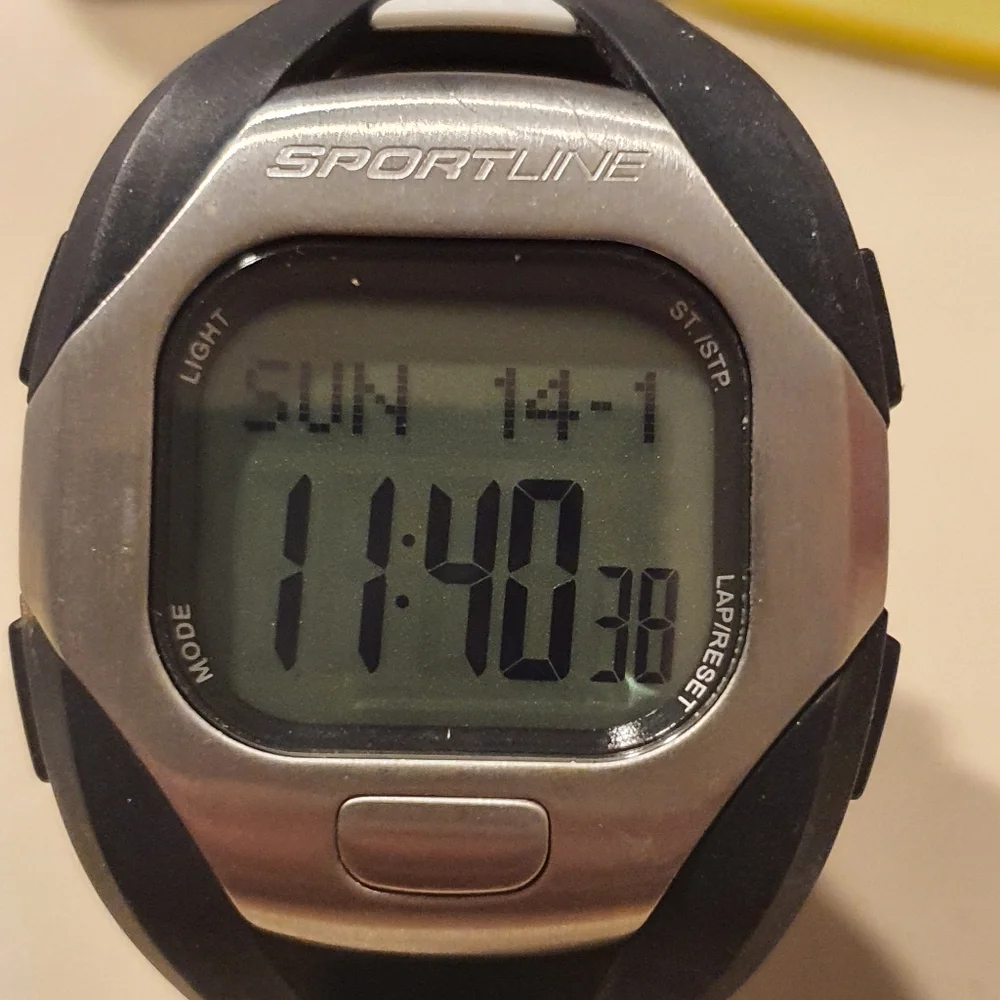 10/$20 Sportline Solo 960 Silver/Black Digital Alarm Chrono Men's Watch